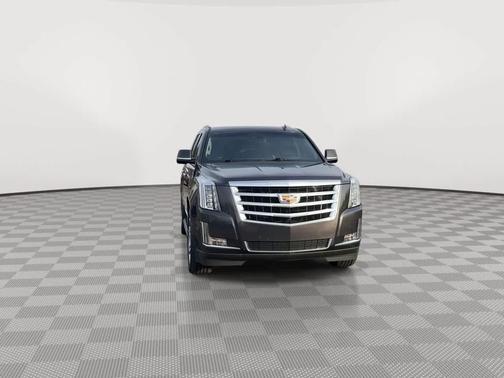 2018 Cadillac Escalade ESV Luxury