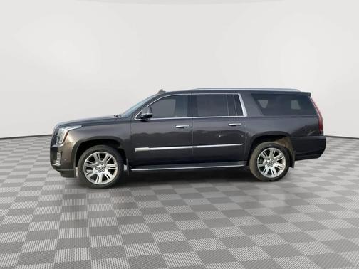 2018 Cadillac Escalade ESV Luxury