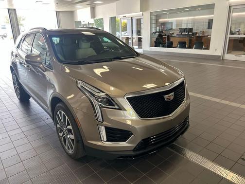 2023 Cadillac XT5 Sport