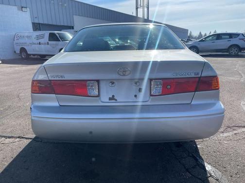 2001 Toyota Camry LE