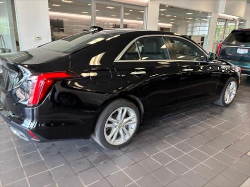 2023 Cadillac CT4 Luxury