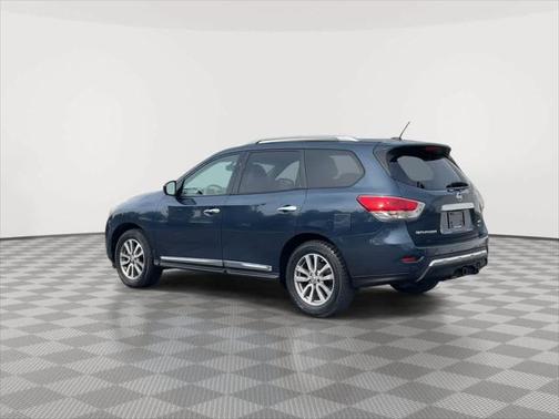 2014 Nissan Pathfinder SL