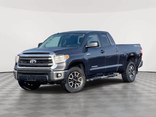 2015 Toyota Tundra SR5