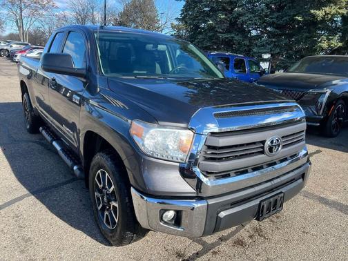 2015 Toyota Tundra SR5