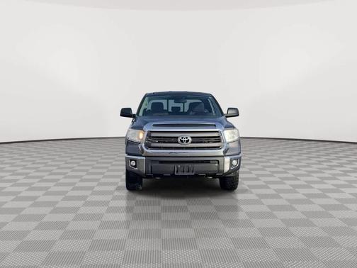 2015 Toyota Tundra SR5