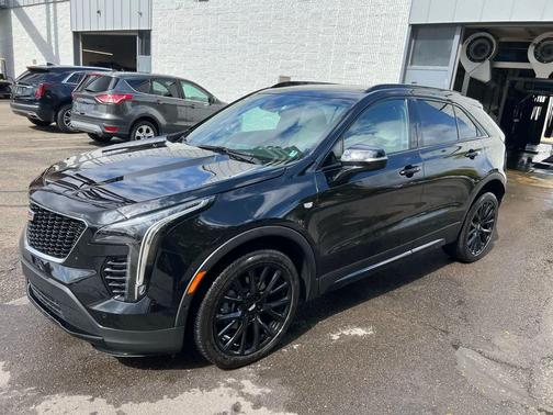 2022 Cadillac XT4 Sport