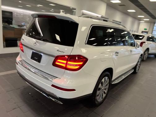 2019 Mercedes-Benz GLS 450 4MATIC