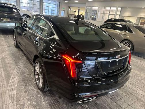 2023 Cadillac CT5 Premium Luxury