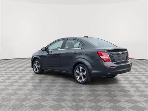 2020 Chevrolet Sonic FWD Sedan Premier