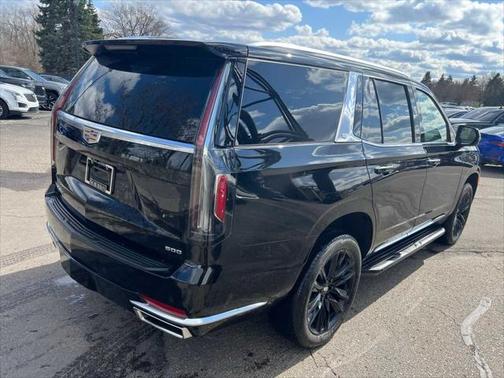2022 Cadillac Escalade Premium Luxury
