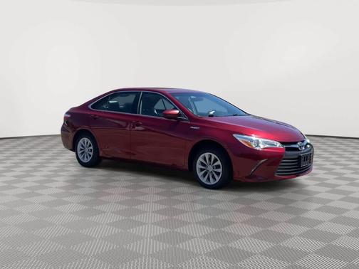 Ruby Flare Pearl 2015 Toyota Camry Hybrid LE