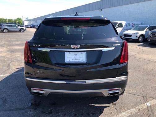 Stellar Black Metallic 2023 Cadillac XT5 Premium Luxury