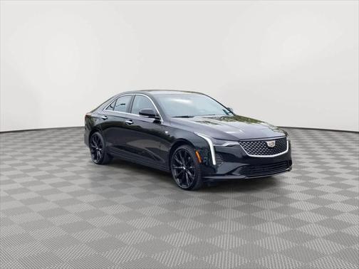 2022 Cadillac CT4 Luxury