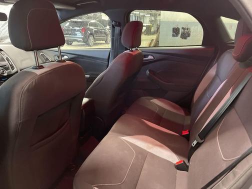 2018 Ford Focus ST ST