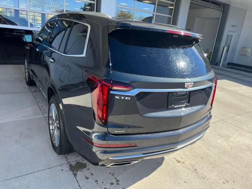 2022 Cadillac XT6 Premium Luxury AWD