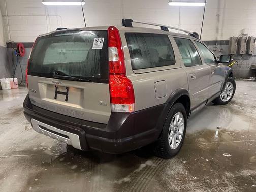 2005 Volvo XC70 2.5L Turbo AWD