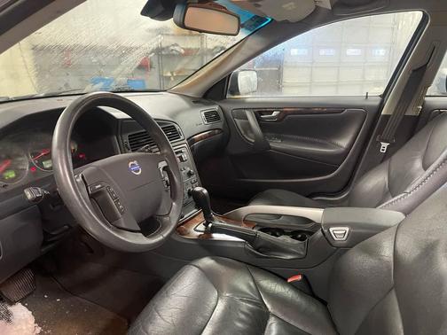 2005 Volvo XC70 2.5L Turbo AWD