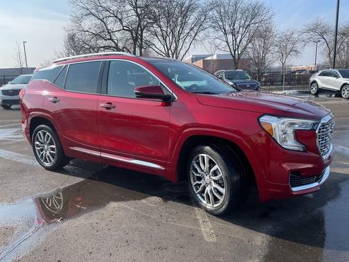 2023 GMC Terrain Denali