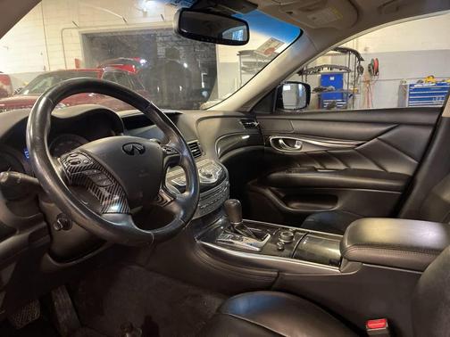 2012 INFINITI M37x Base
