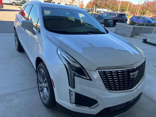 2024 Cadillac XT5 Premium Luxury