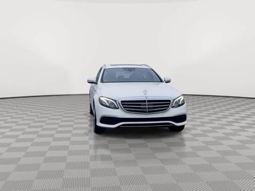 2017 Mercedes-Benz E-Class 4MATIC