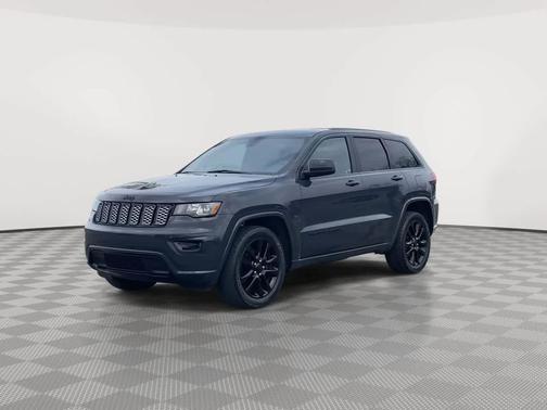 2017 Jeep Grand Cherokee Altitude