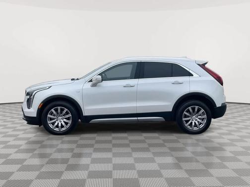 2022 Cadillac XT4 Premium Luxury