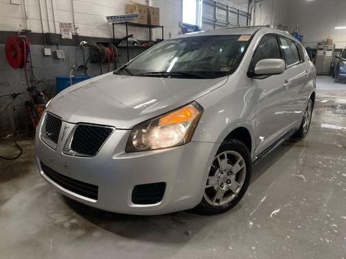 2009 Pontiac Vibe Base