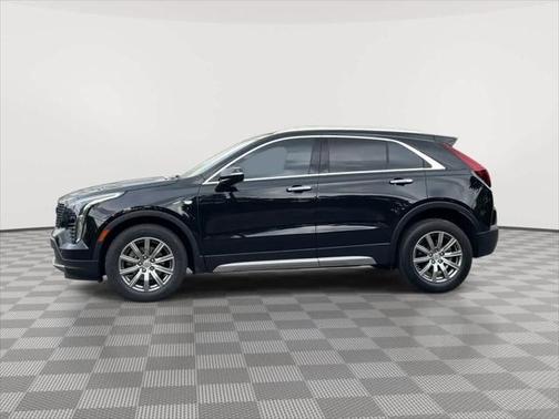 2022 Cadillac XT4 Premium Luxury