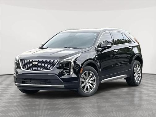 2022 Cadillac XT4 Premium Luxury