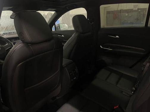 2022 Cadillac XT4 Luxury