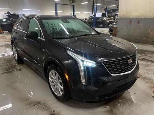 2022 Cadillac XT4 Luxury