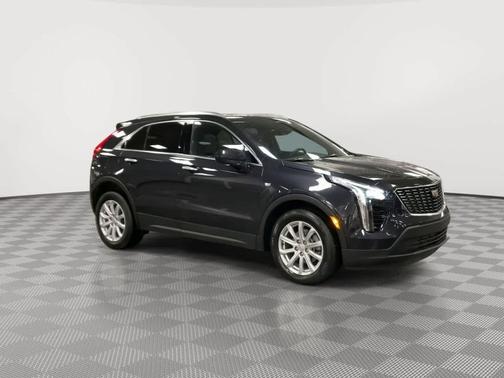 2022 Cadillac XT4 Luxury
