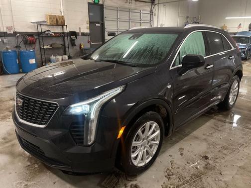 2022 Cadillac XT4 Luxury