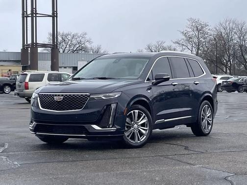 2024 Cadillac XT6 Premium Luxury FWD