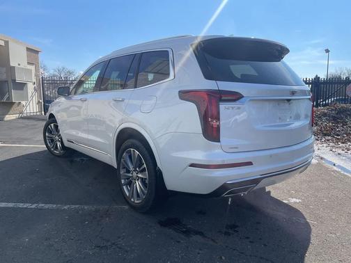 2023 Cadillac XT6 Premium Luxury AWD