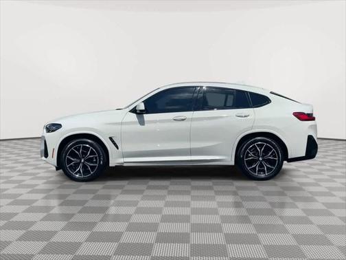 2023 BMW X4 xDrive30i