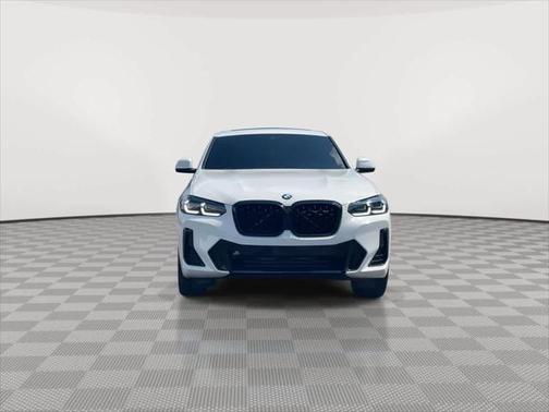2023 BMW X4 xDrive30i