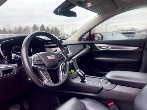 2019 Cadillac XT5 Premium Luxury