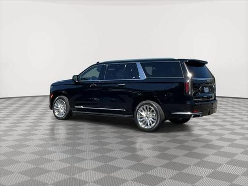2022 Cadillac Escalade ESV Premium Luxury