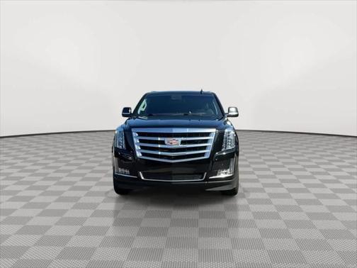 2018 Cadillac Escalade ESV Luxury