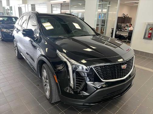 2023 Cadillac XT4 Sport