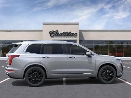 2025 Cadillac XT6 Luxury AWD