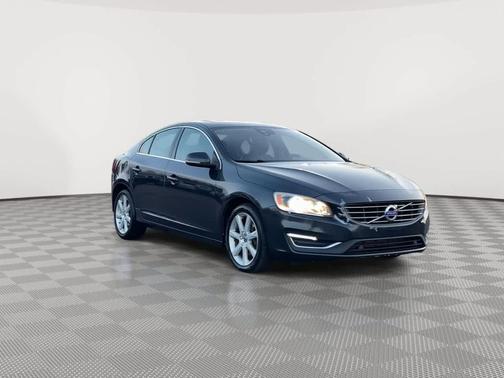 2016 Volvo S60 T5 Drive-E Premier