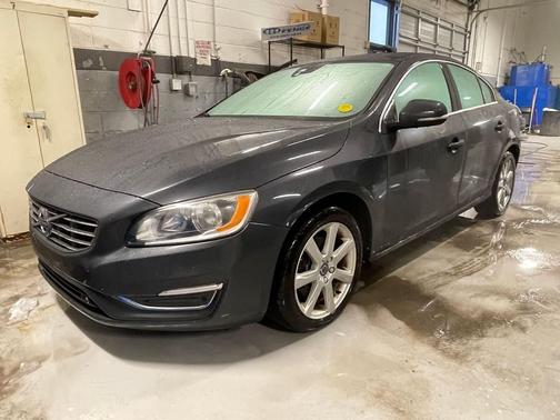 2016 Volvo S60 T5 Drive-E Premier