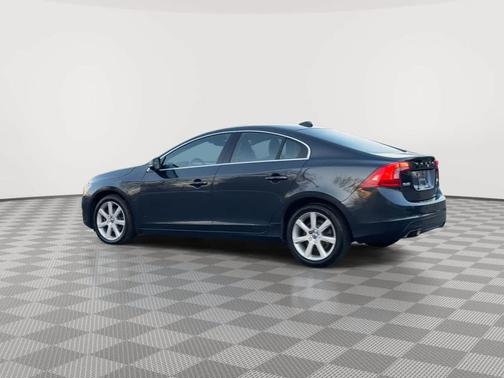 2016 Volvo S60 T5 Drive-E Premier