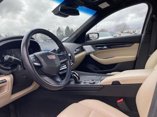 2023 Cadillac CT5 Premium Luxury