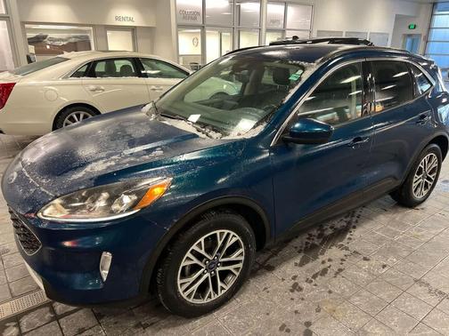 2020 Ford Escape SEL