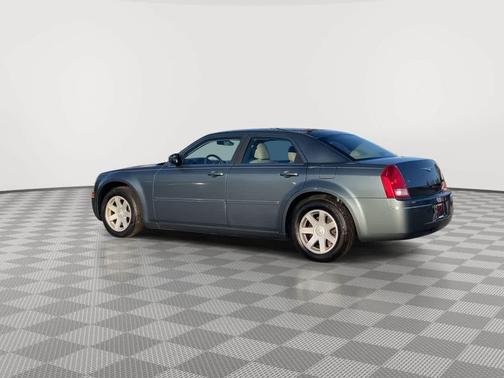 2005 Chrysler 300 Touring