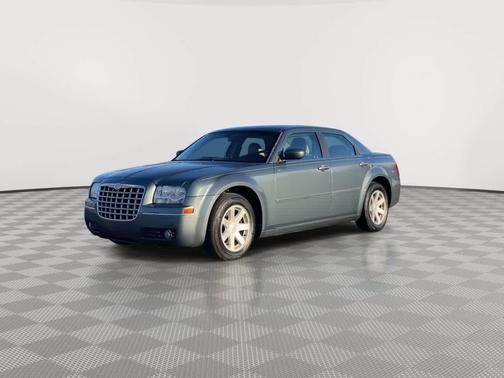 2005 Chrysler 300 Touring
